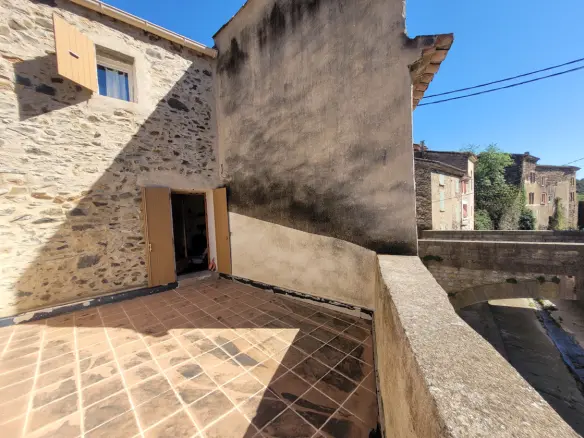 3-bedroom House In Cessenon Sur Orb, France (90 M²)