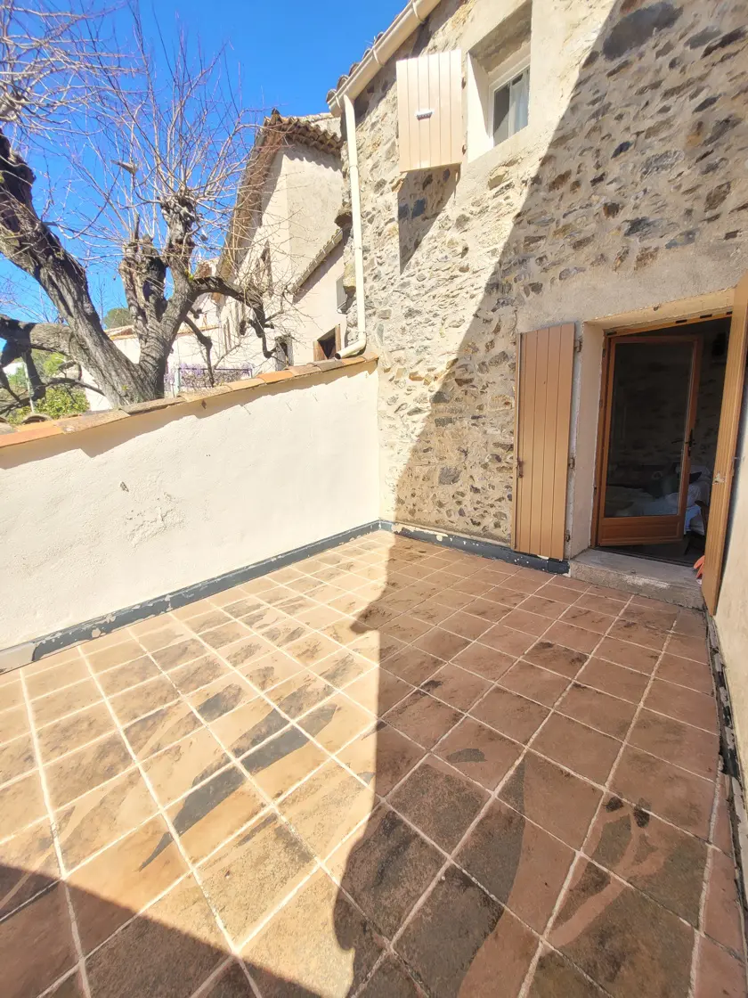 House Of 90 M² In Cessenon Sur Orb, France