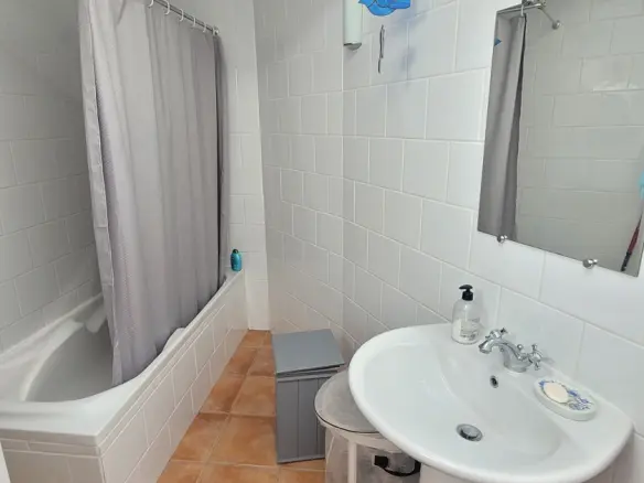 3-bedroom House In Cessenon Sur Orb, France (90 M²)