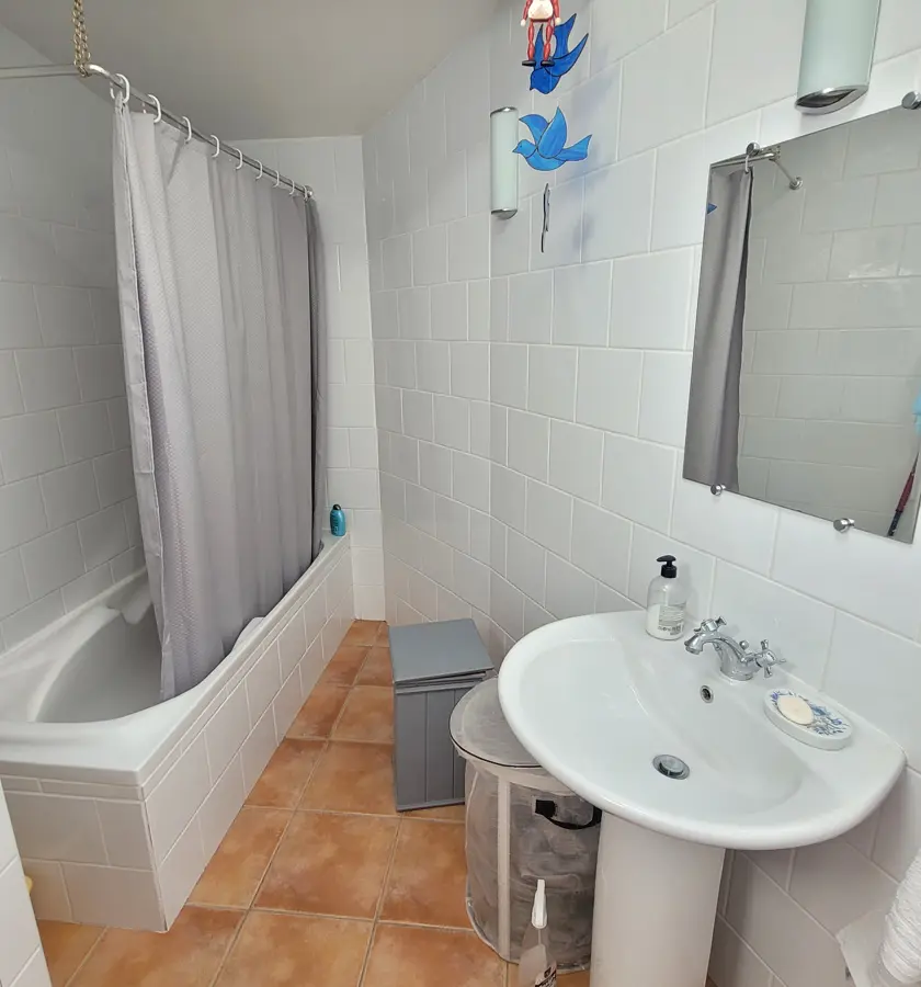 3-bedroom House In Cessenon Sur Orb, France (90 M²)