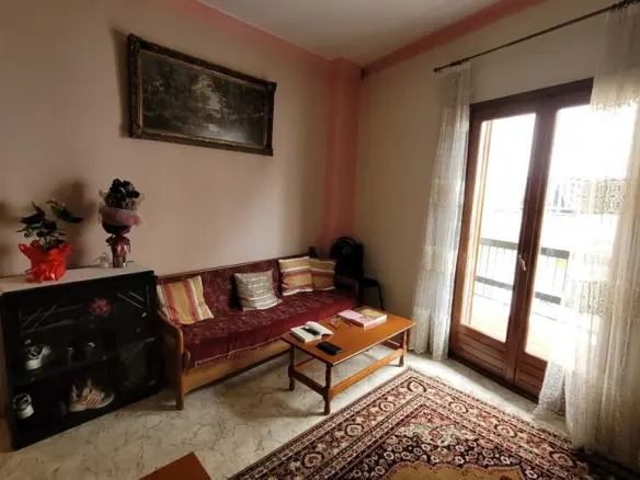 2-bedroom Flat In Neapoli, Greece (66 M²)