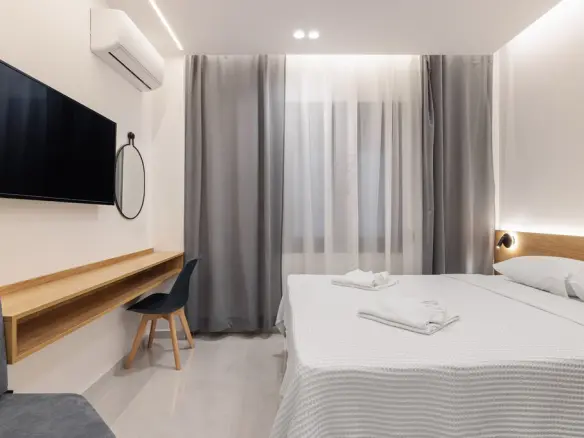 Flat In Center Of Thessaloniki, Greece (28 M²)