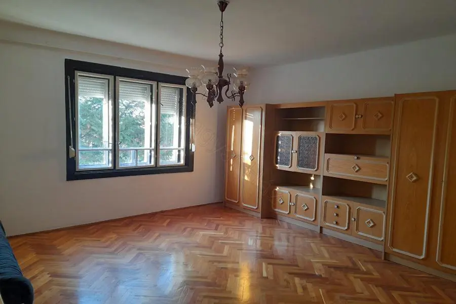 House Of 100 M² With Garden In Csokonyavisonta