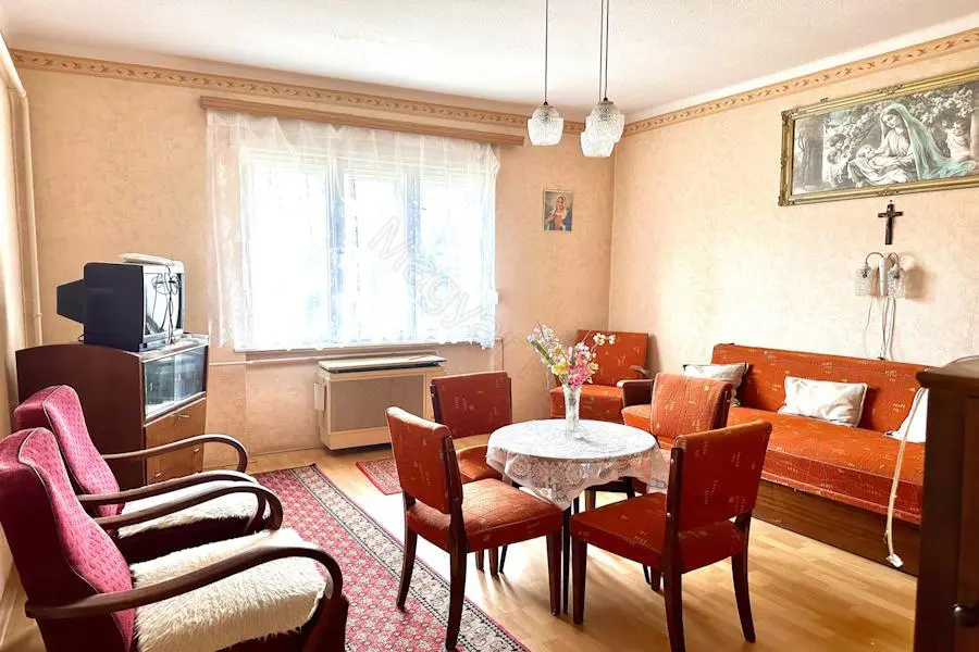 House Of 100 M² In Zalaszentiván, Zala