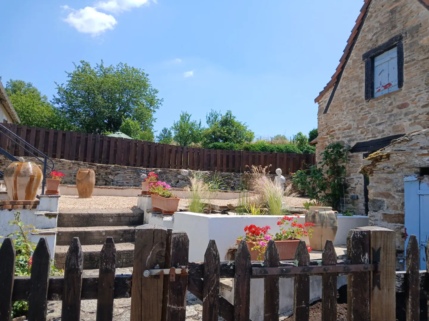 House Of 120 M² With Views In Jumilhac Le Grand, Dordogne