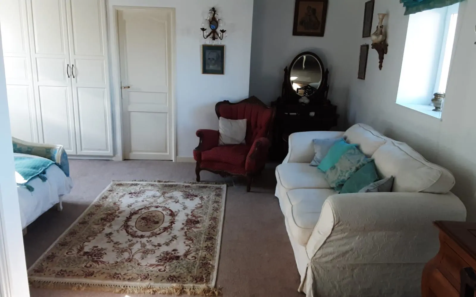 Country House Of 220 M² With Separate Guest Accommodation In Ribérac