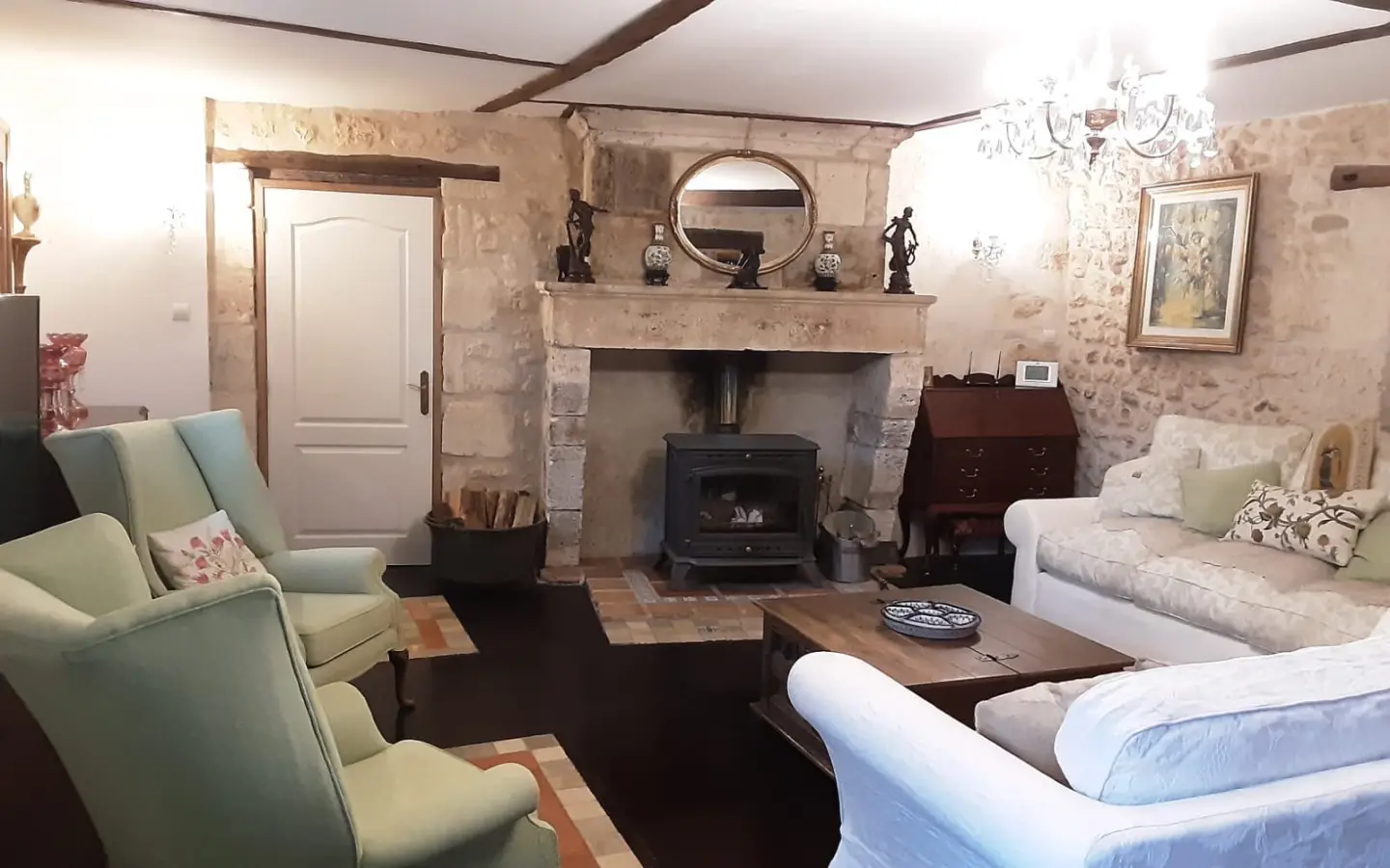 Country House Of 220 M² With Separate Guest Accommodation In Ribérac
