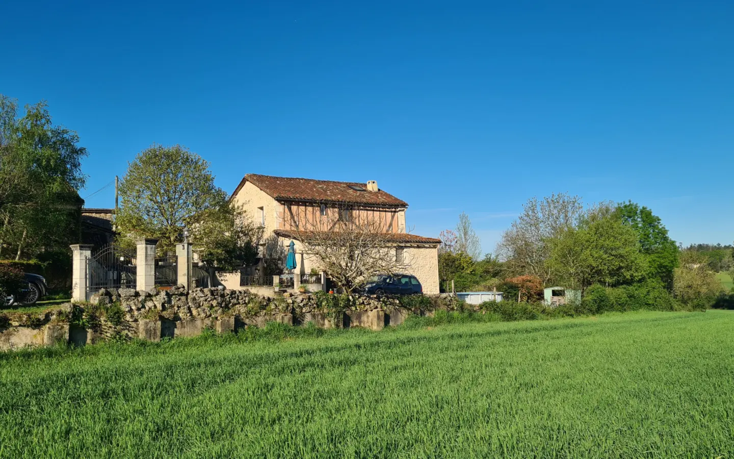Country House Of 220 M² With Separate Guest Accommodation In Ribérac