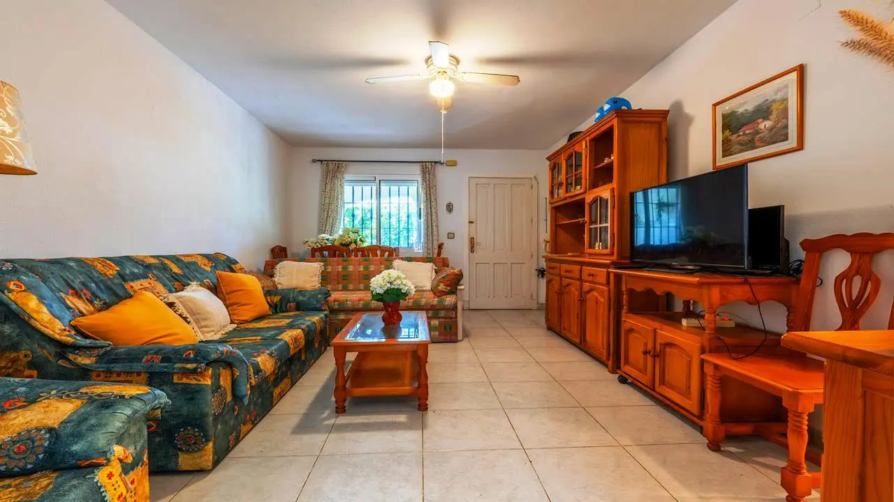 Bungalow Of 60 M² With Garden In La Florida (orihuela Costa), Spain