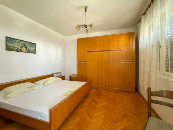 Prime Investment Opportunity – 6-unit Apartment Building In Primošten, Croatia