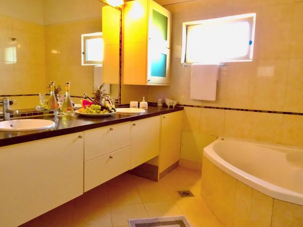 Villa Of 287 M² In Crete