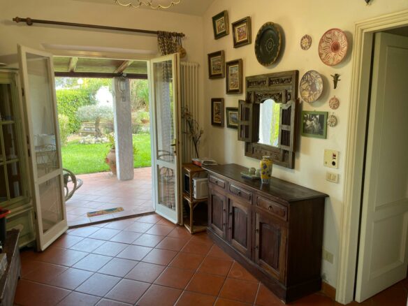 Detached Villa Of 90 M² With Sea View In Taunus