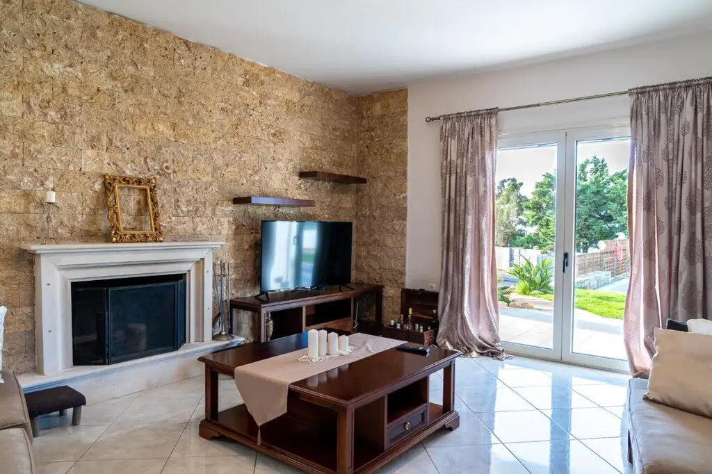 Villa Of 287 M² In Crete