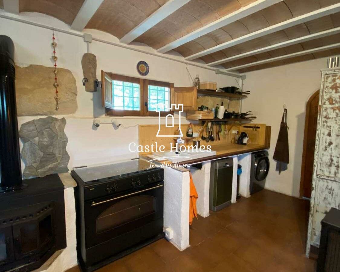 House Of 0 M² With Investment Potential In Spain