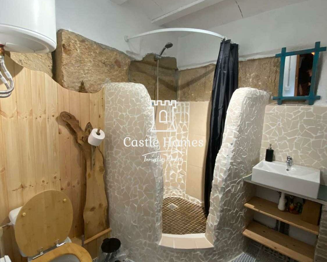 House Of 0 M² With Investment Potential In Spain