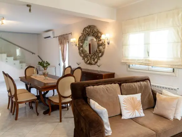 5-bedroom Villa In Chersonisos, Greece (287 M²)