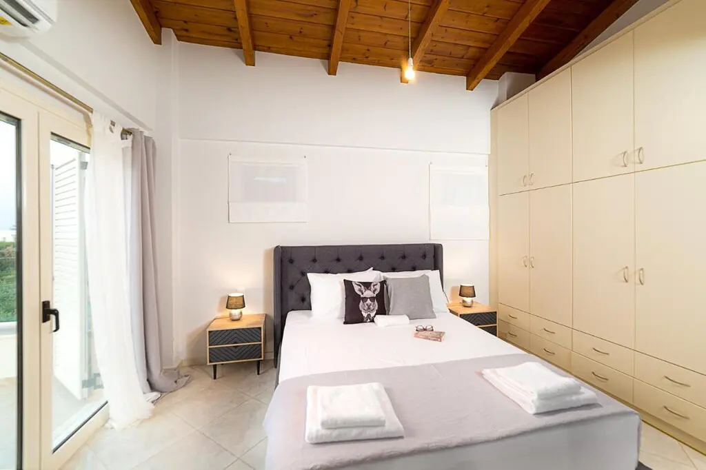 Villa Of 287 M² In Crete