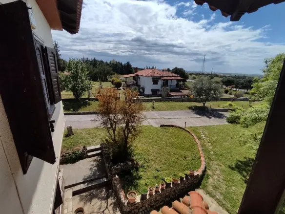 4-bedroom Villa In Mikra, Greece (285 M²)