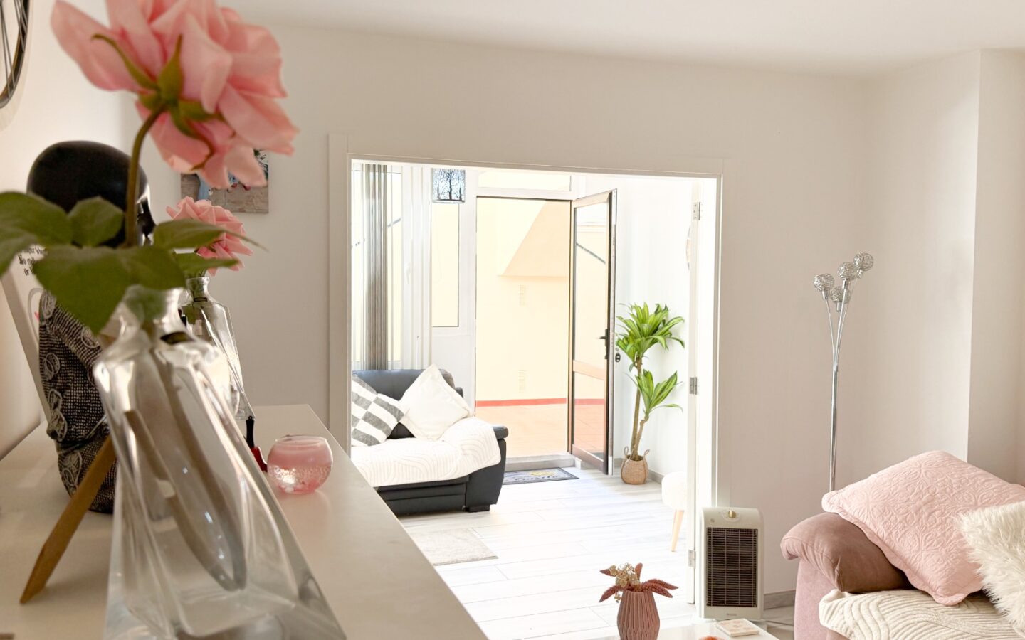 Two Bedroom Apartment In Los Cristianos, Tenerife