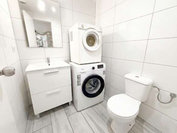Two Bedroom Apartment In Los Cristianos, Tenerife