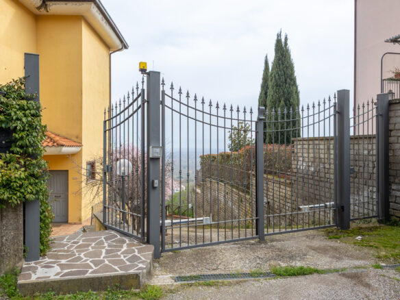 Semi-detached Villa Of 400 M² In Soriano Nel Cimino