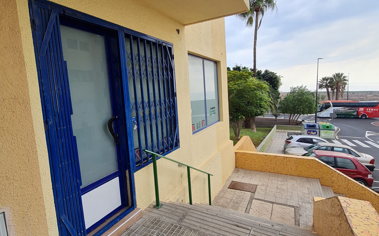 Freehold Ground Floor Office In Armeñime, Tenerife