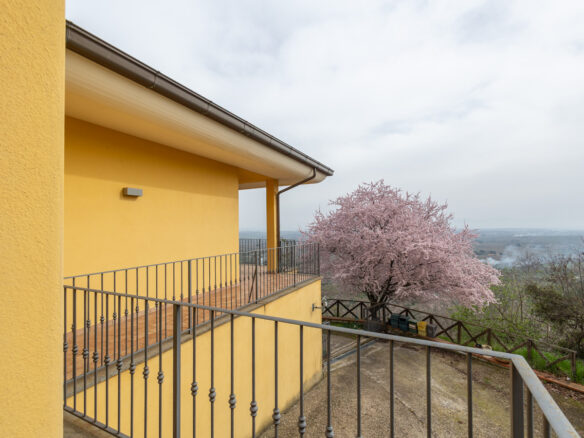 Semi-detached Villa Of 400 M² In Soriano Nel Cimino