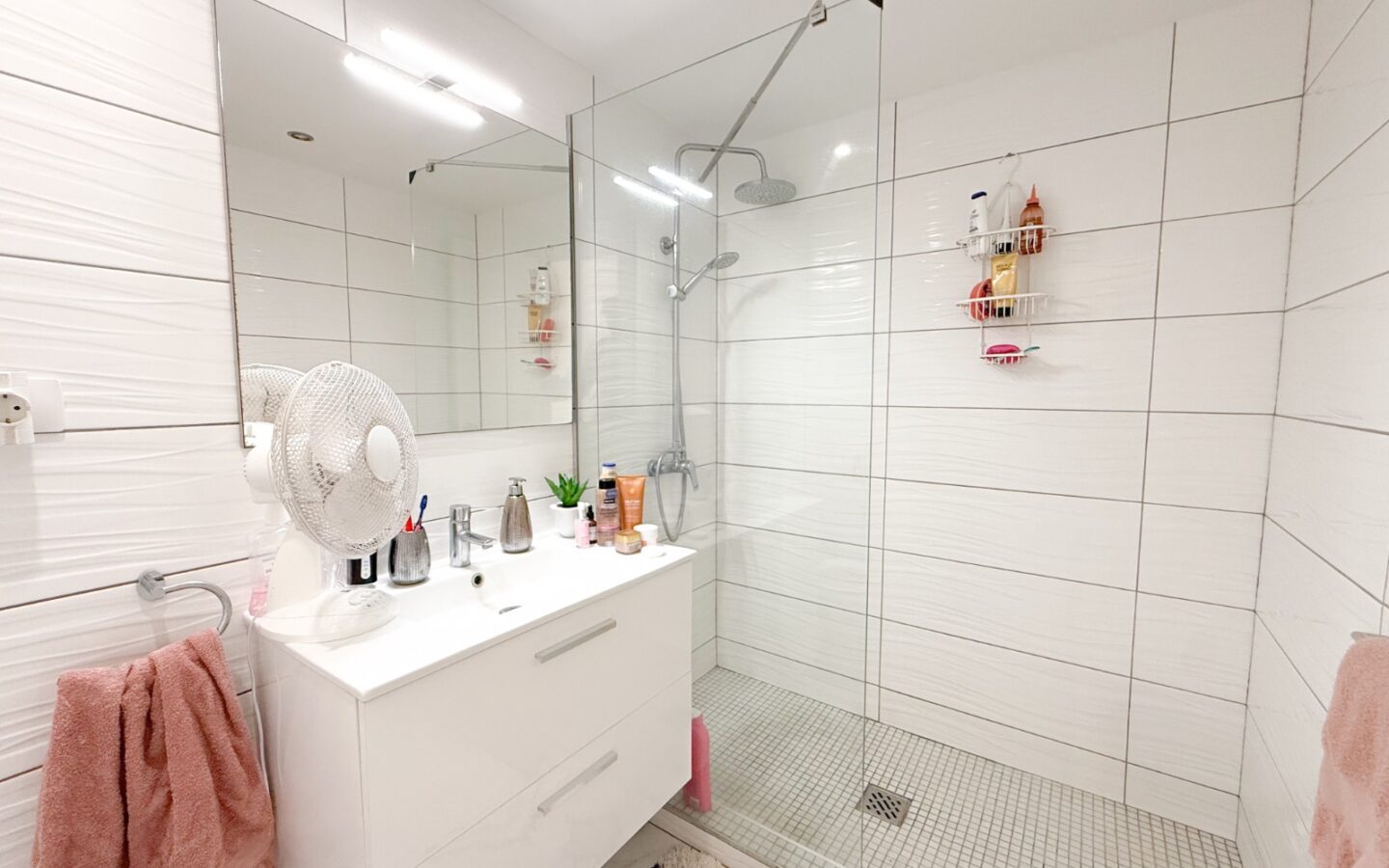 Two Bedroom Apartment In Los Cristianos, Tenerife