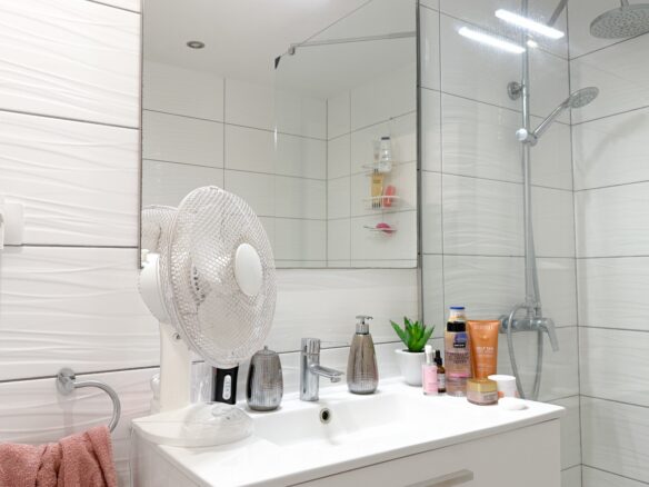 Two Bedroom Apartment In Los Cristianos, Tenerife