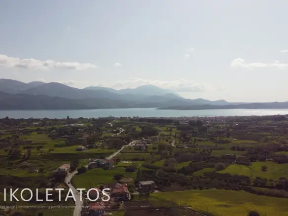 Land Of 2253 M² In Greece