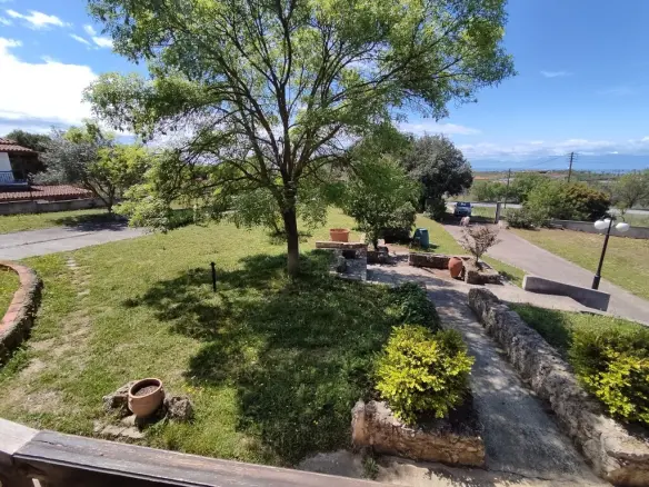 4-bedroom Villa In Mikra, Greece (285 M²)