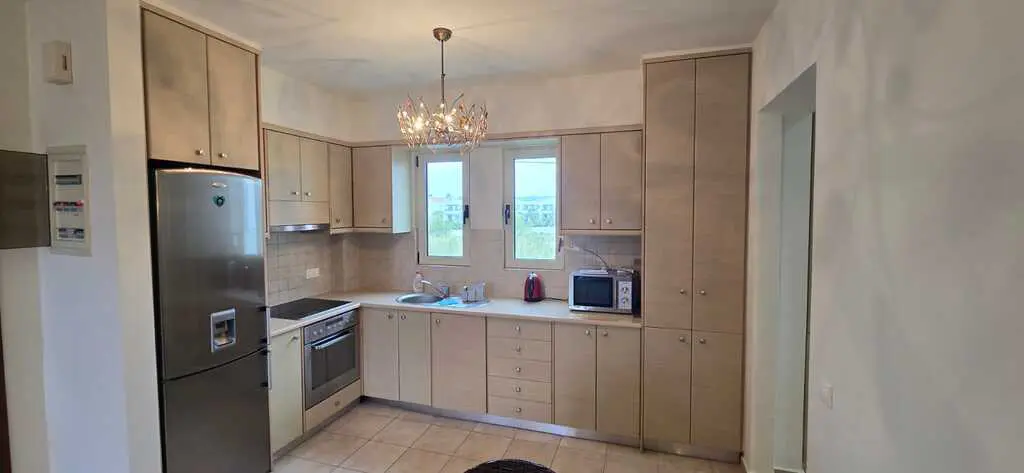 Modern 52 M² Apartment Available In Crete’s Heart
