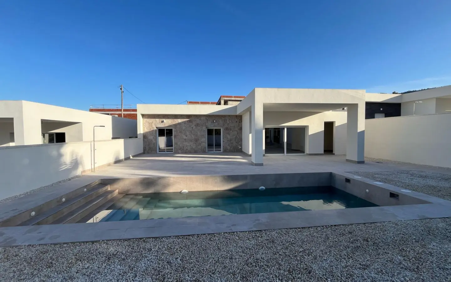 3-bedroom Villa In Aspe Pedanias, Spain (154 M²)