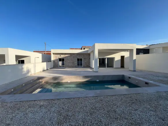 3-bedroom Villa In Aspe Pedanias, Spain (154 M²)