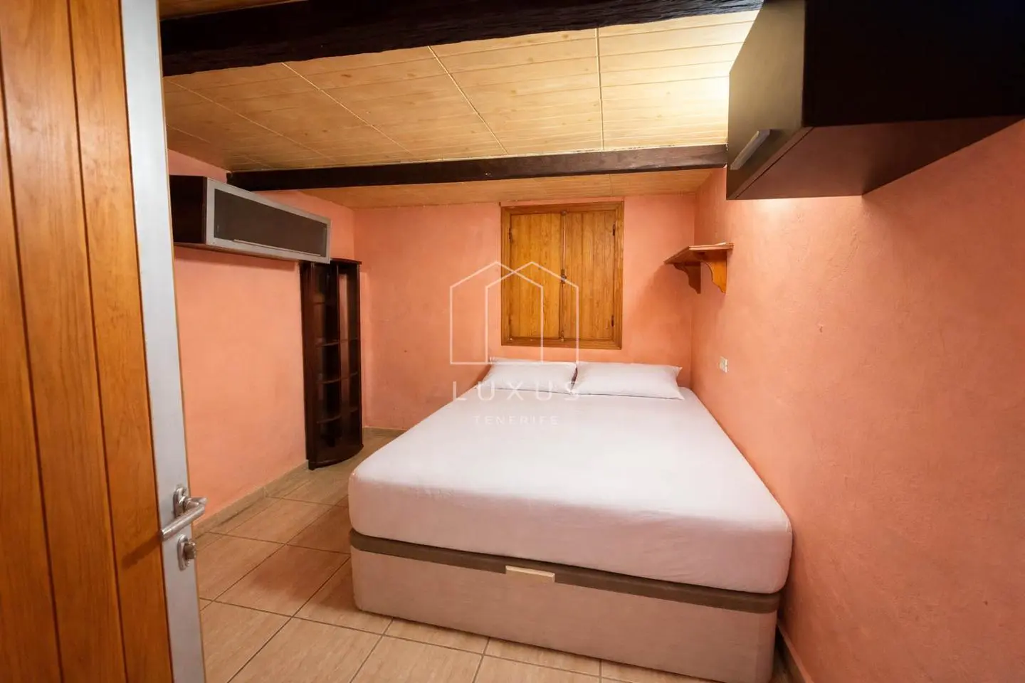 Villa Of 295 M² In La Orotava, Spain