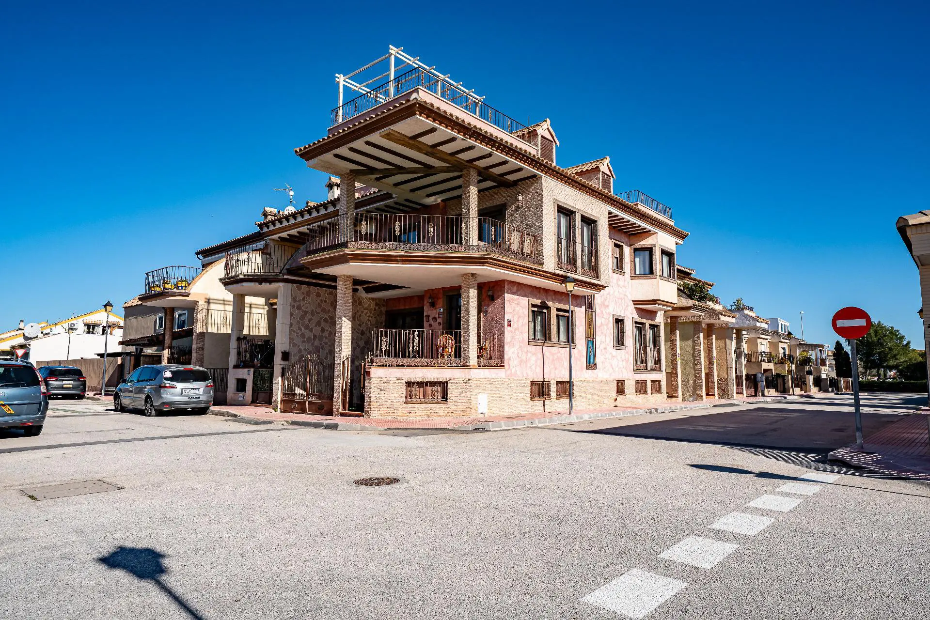 House Of 303 M² In Daya Nueva