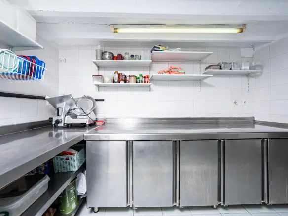 2-bedroom Commercial Unit In Villajoyosa, Spain (75 M²)