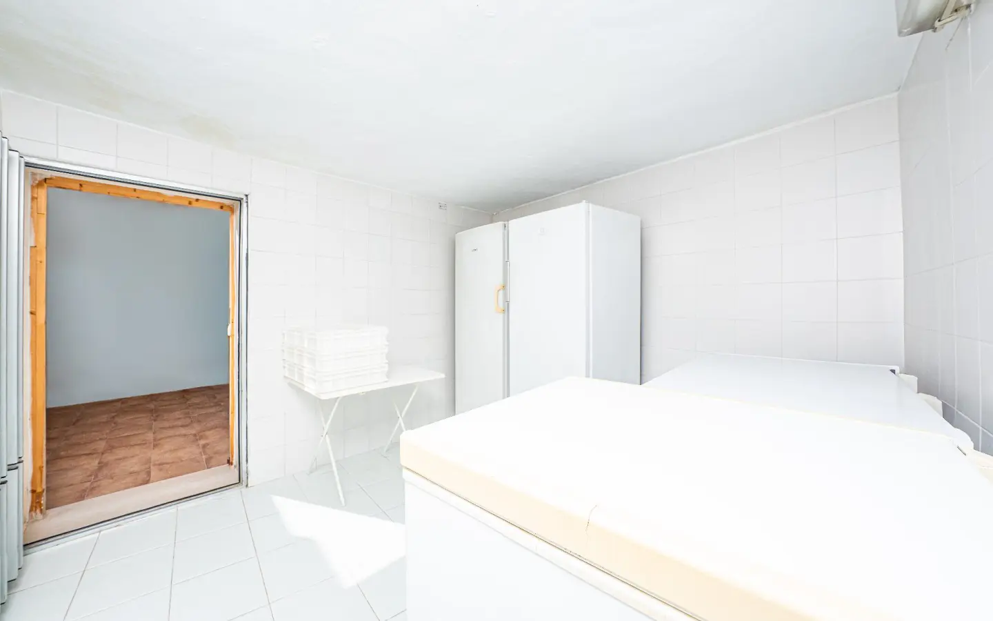 2-bedroom Commercial Unit In Villajoyosa, Spain (75 M²)