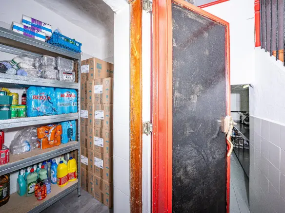 2-bedroom Commercial Unit In Villajoyosa, Spain (75 M²)