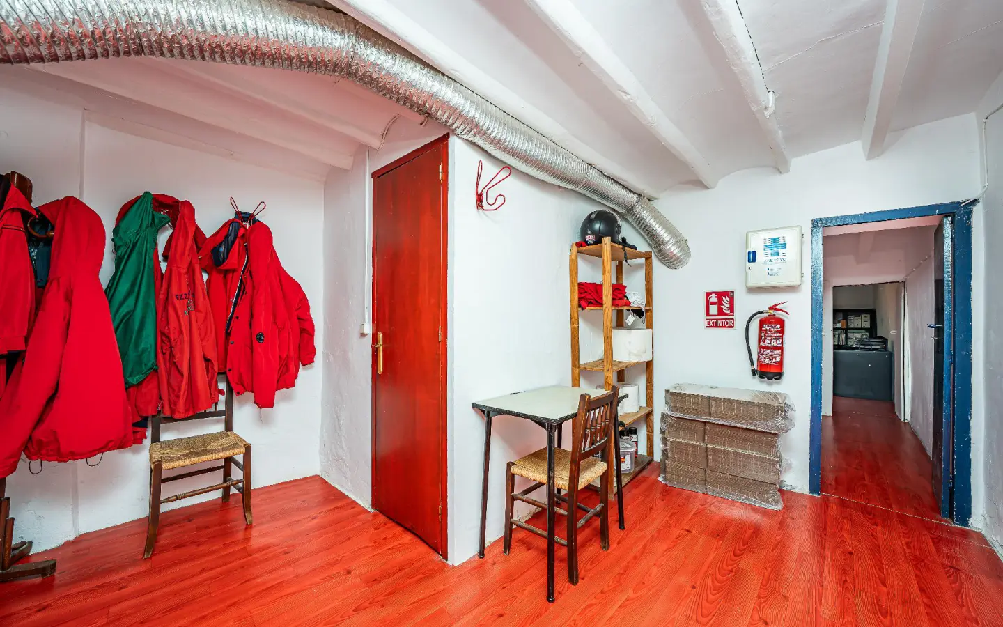 2-bedroom Commercial Unit In Villajoyosa, Spain (75 M²)