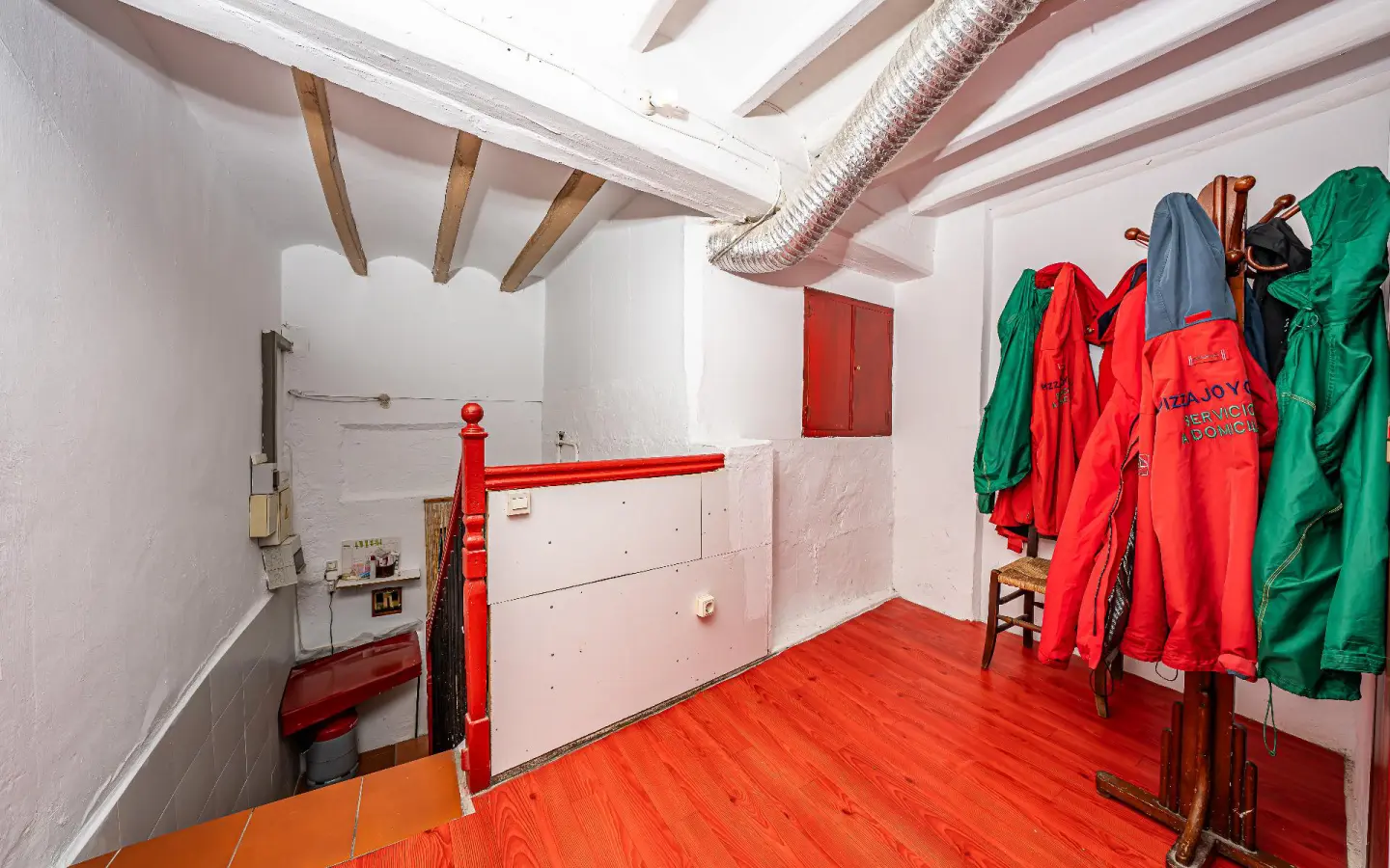 2-bedroom Commercial Unit In Villajoyosa, Spain (75 M²)