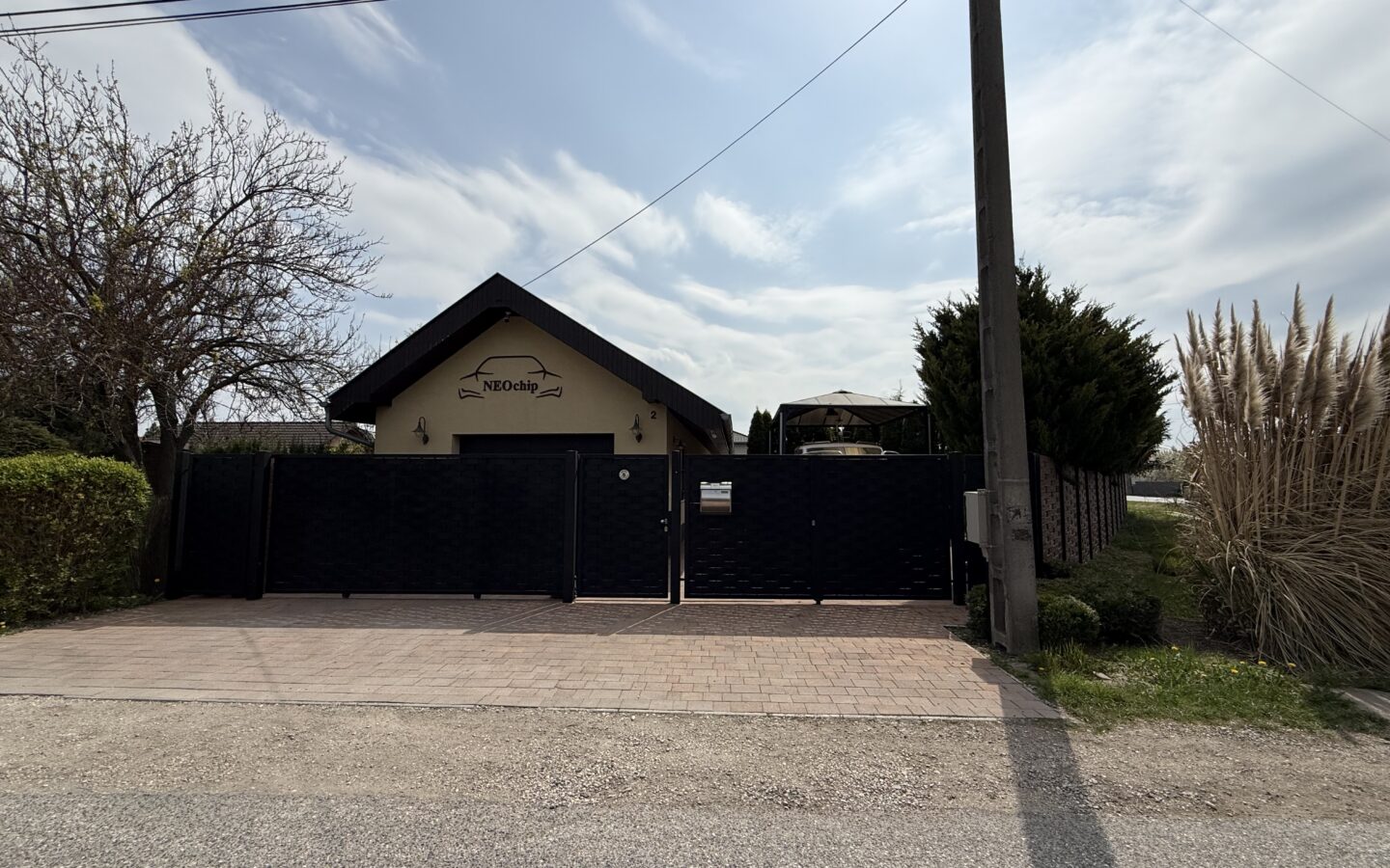 Family Home Of X M² With Private Wellness Oasis And Landscaped Garden In [location]
