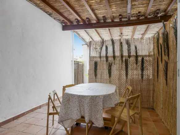 Townhouse With 3 Bedrooms In Estepona, Spain