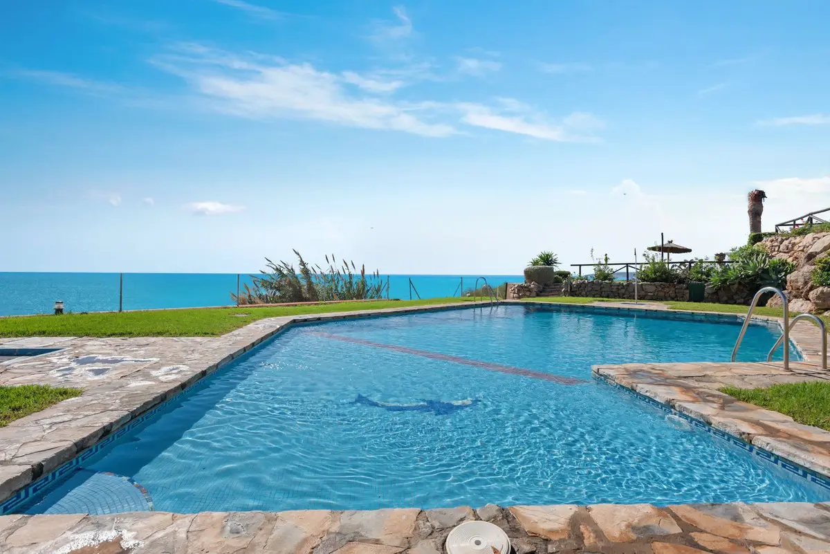 Townhouse With 3 Bedrooms In Estepona, Spain