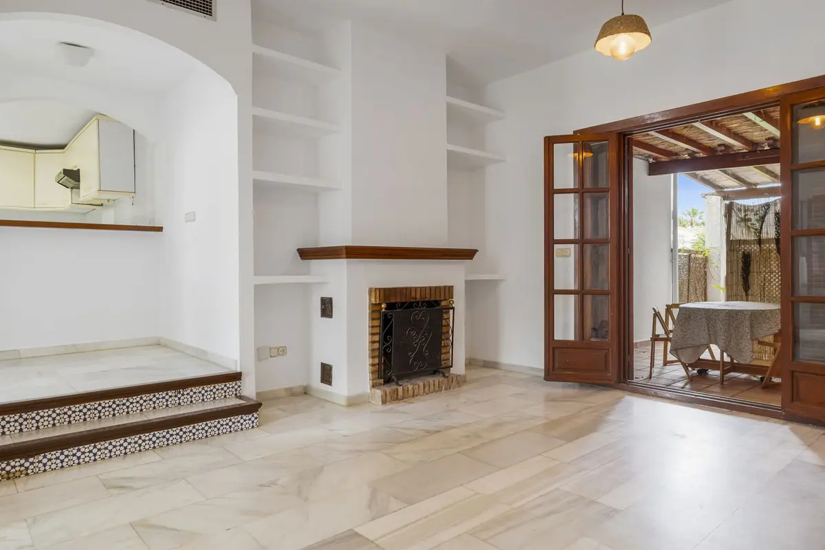 Townhouse With 3 Bedrooms In Estepona, Spain