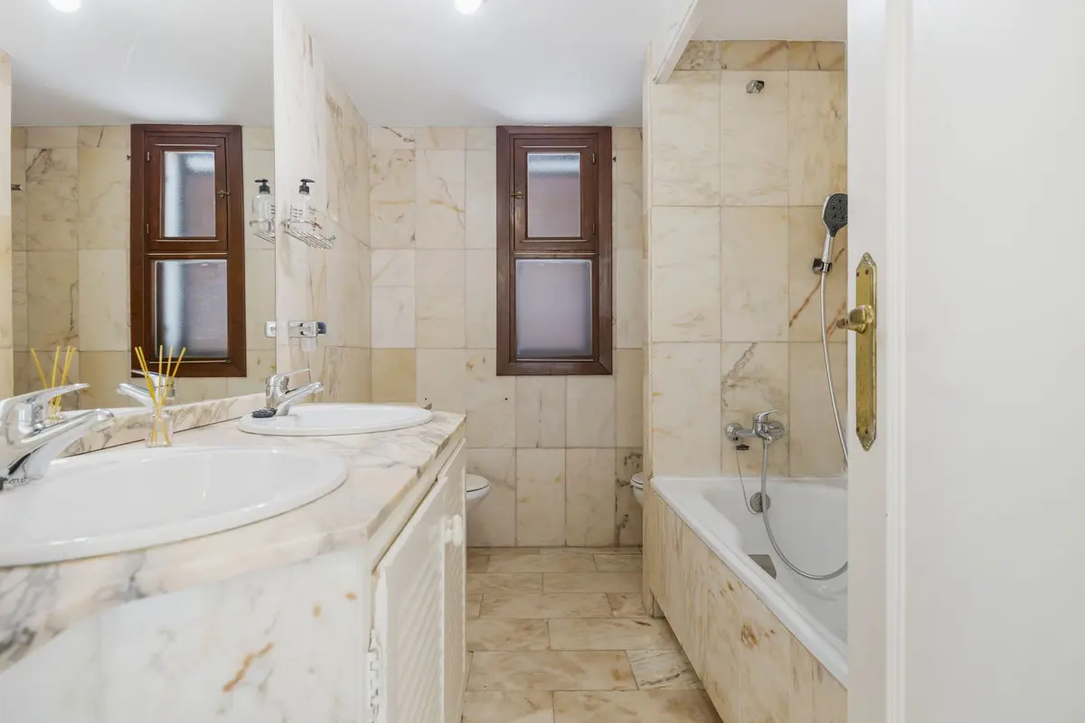 Townhouse With 3 Bedrooms In Estepona, Spain