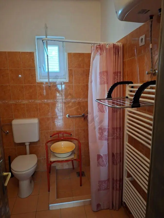 House Of 0 M² With Features In Csikóstőttős, Tolna