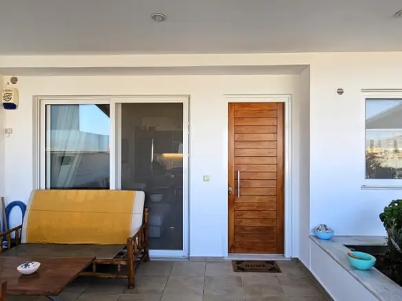2-bedroom Flat In Gazi, Greece (85 M²)