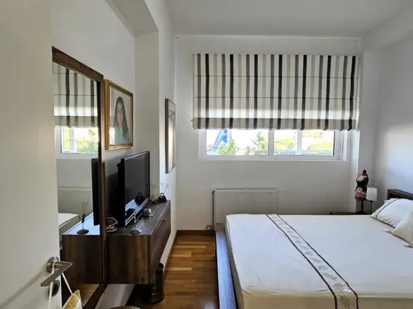 2-bedroom Flat In Gazi, Greece (85 M²)