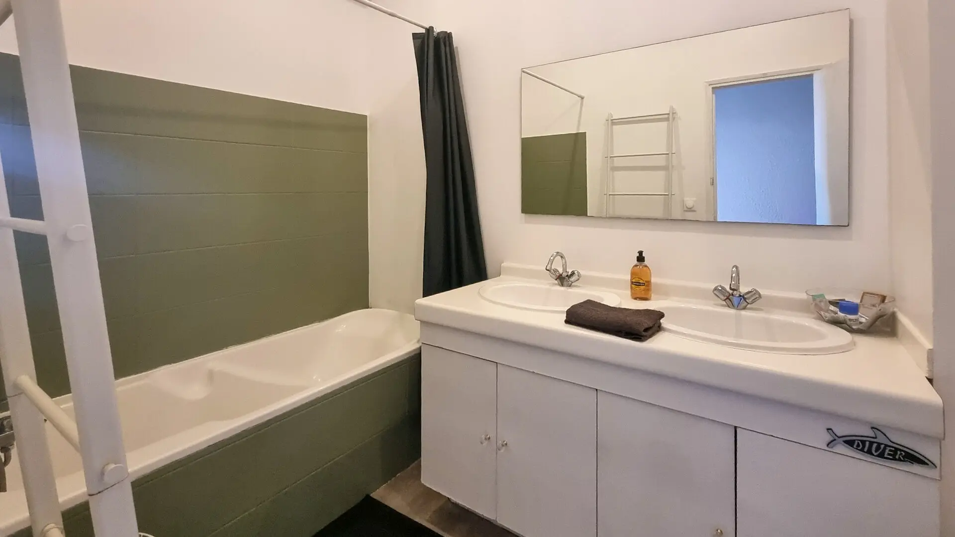 Apartment Of 85 M² With 2 Bedrooms In Carcassonne